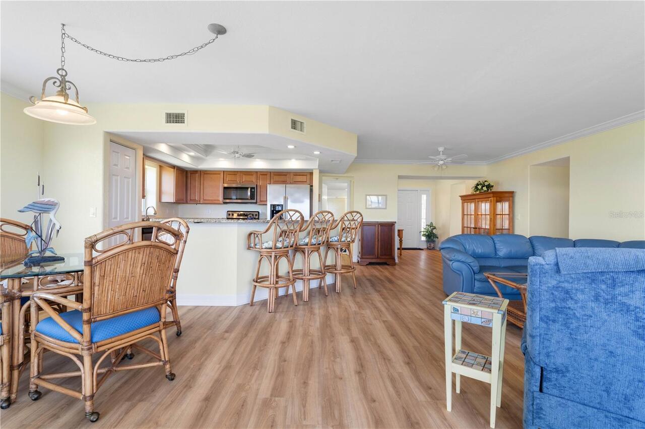 Listing Photo 28