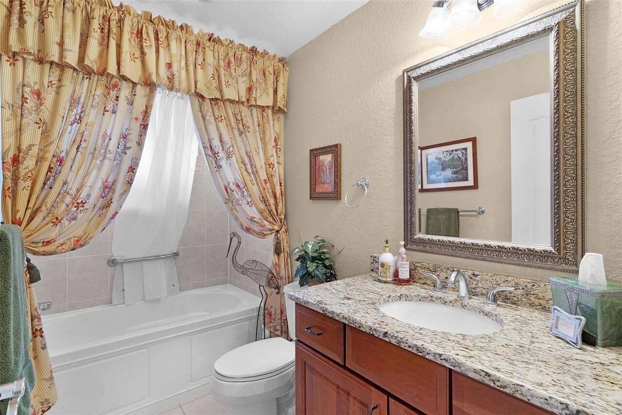 Listing Photo 25