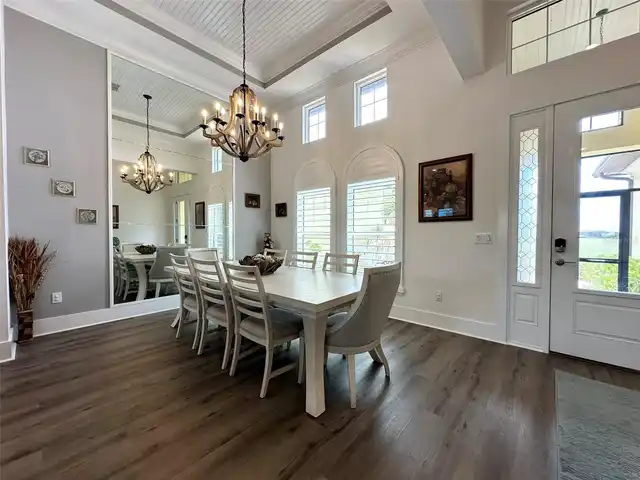 Listing Photo 17