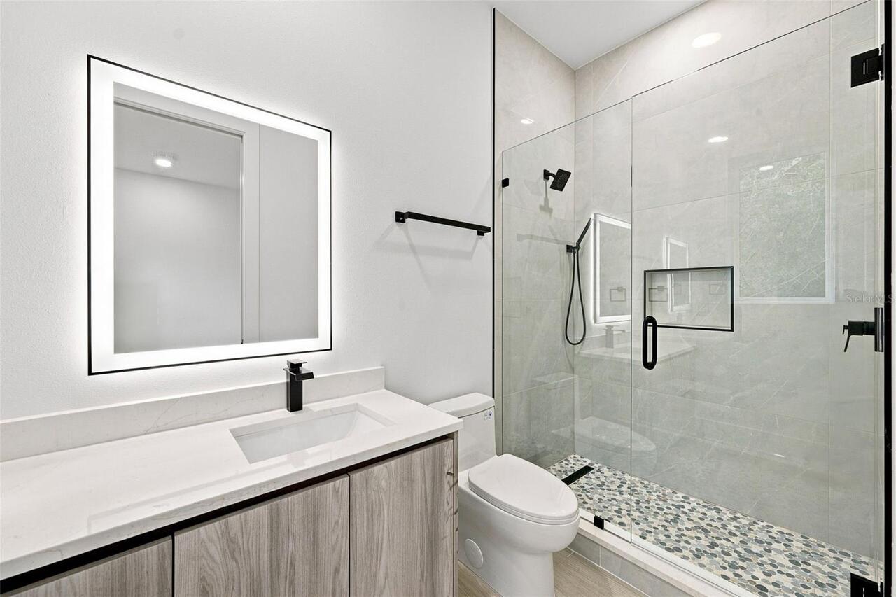 Listing Photo 24