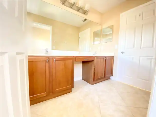 Listing Photo 41