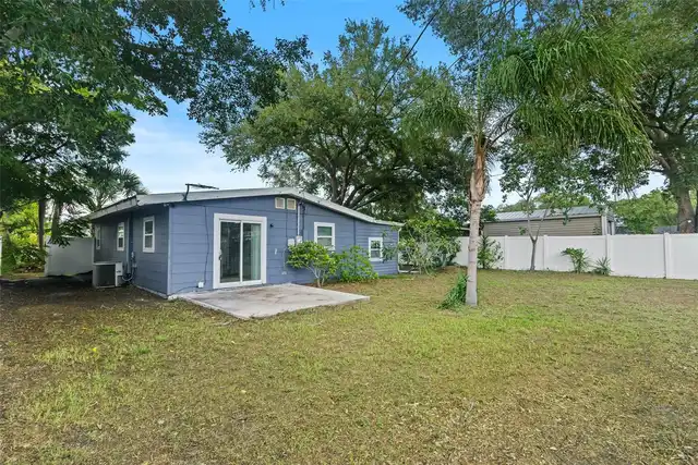 Listing Photo 17