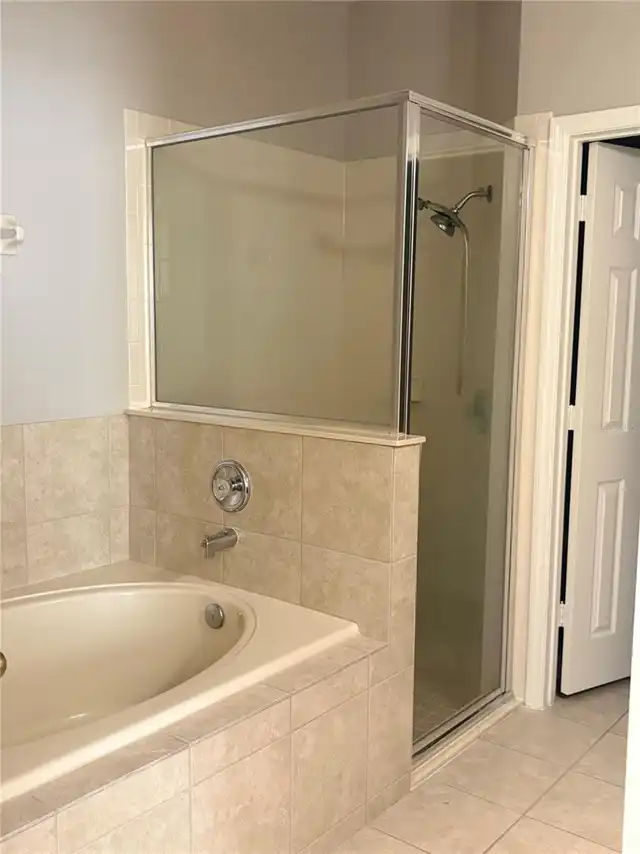 Listing Photo 9