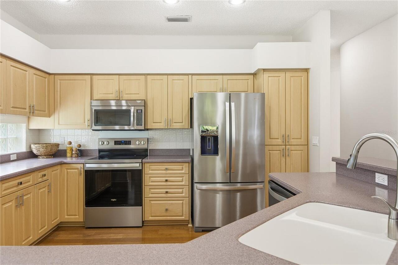 Listing Photo 18