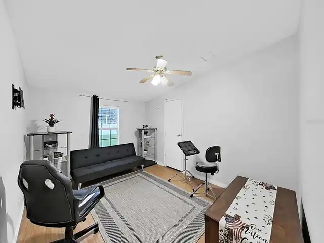 Listing Photo 32