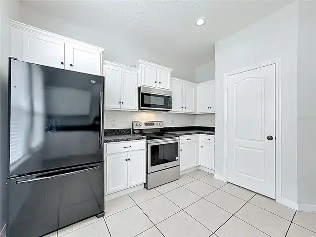 Listing Photo 22