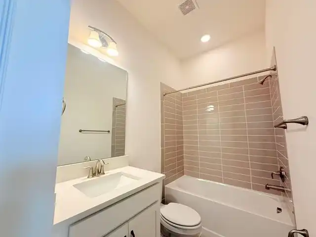 Listing Photo 25