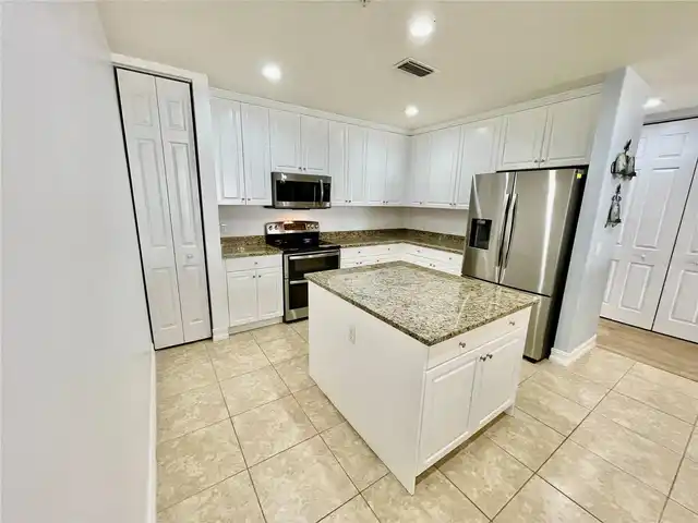 Listing Photo 36