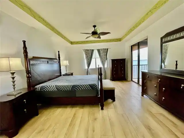 Listing Photo 37