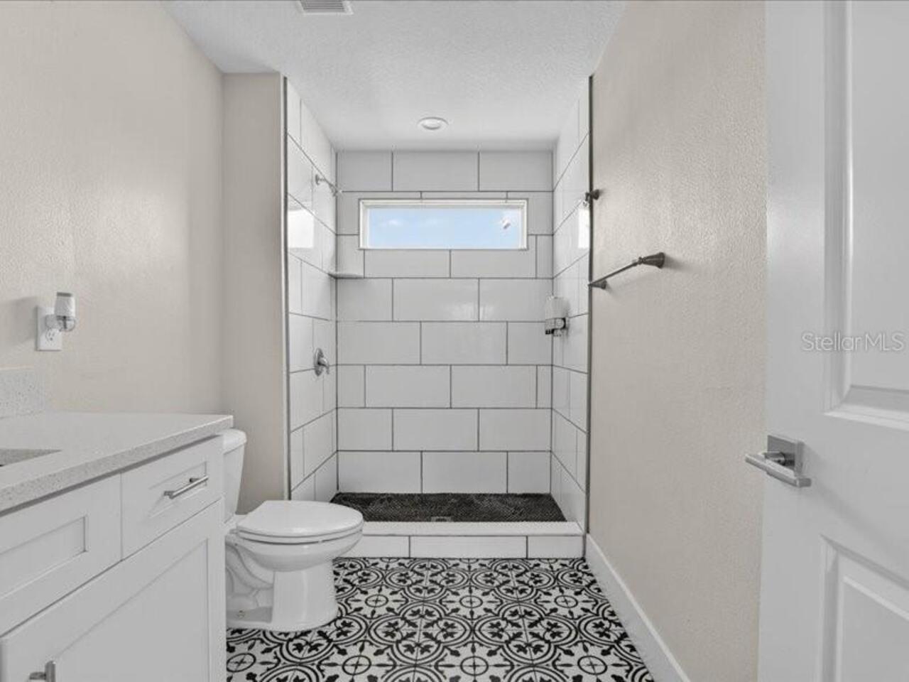 Listing Photo 20
