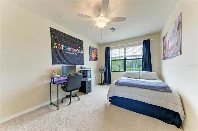 Listing Photo 32