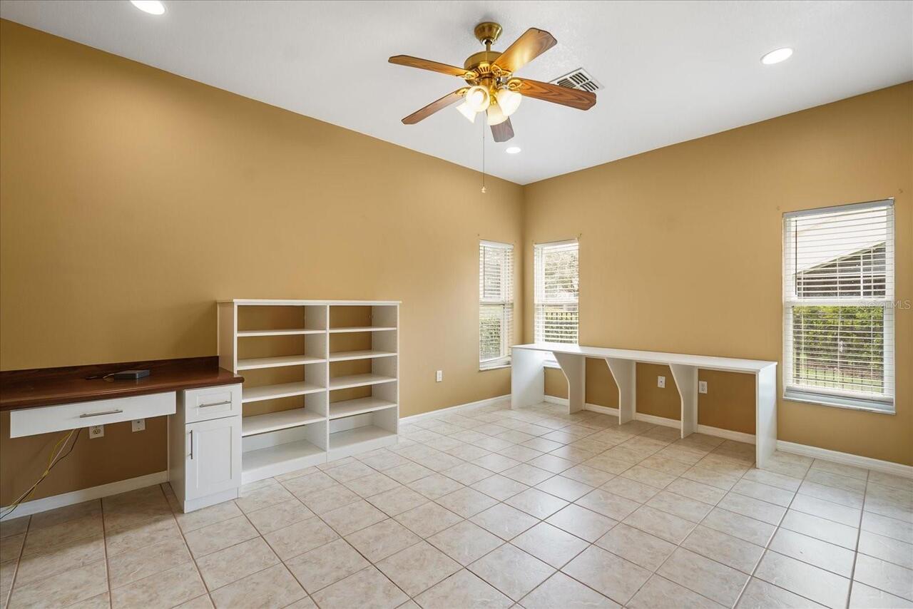 Listing Photo 18