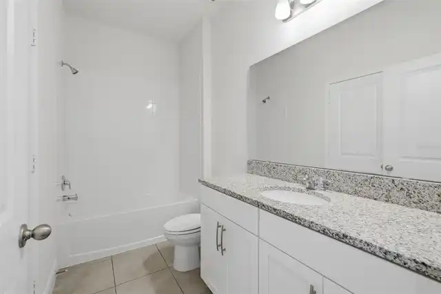 Listing Photo 9