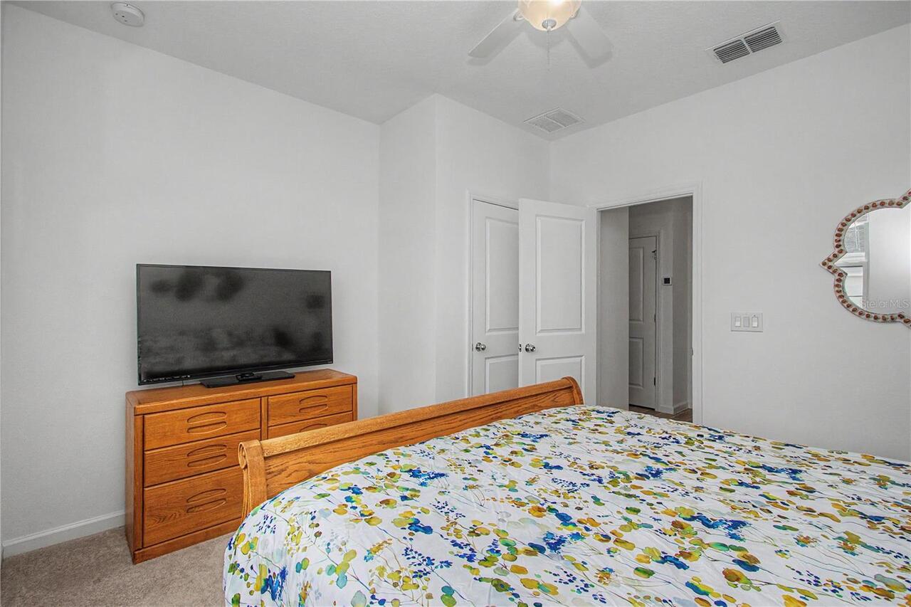 Listing Photo 24