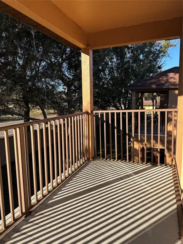 Listing Photo 18