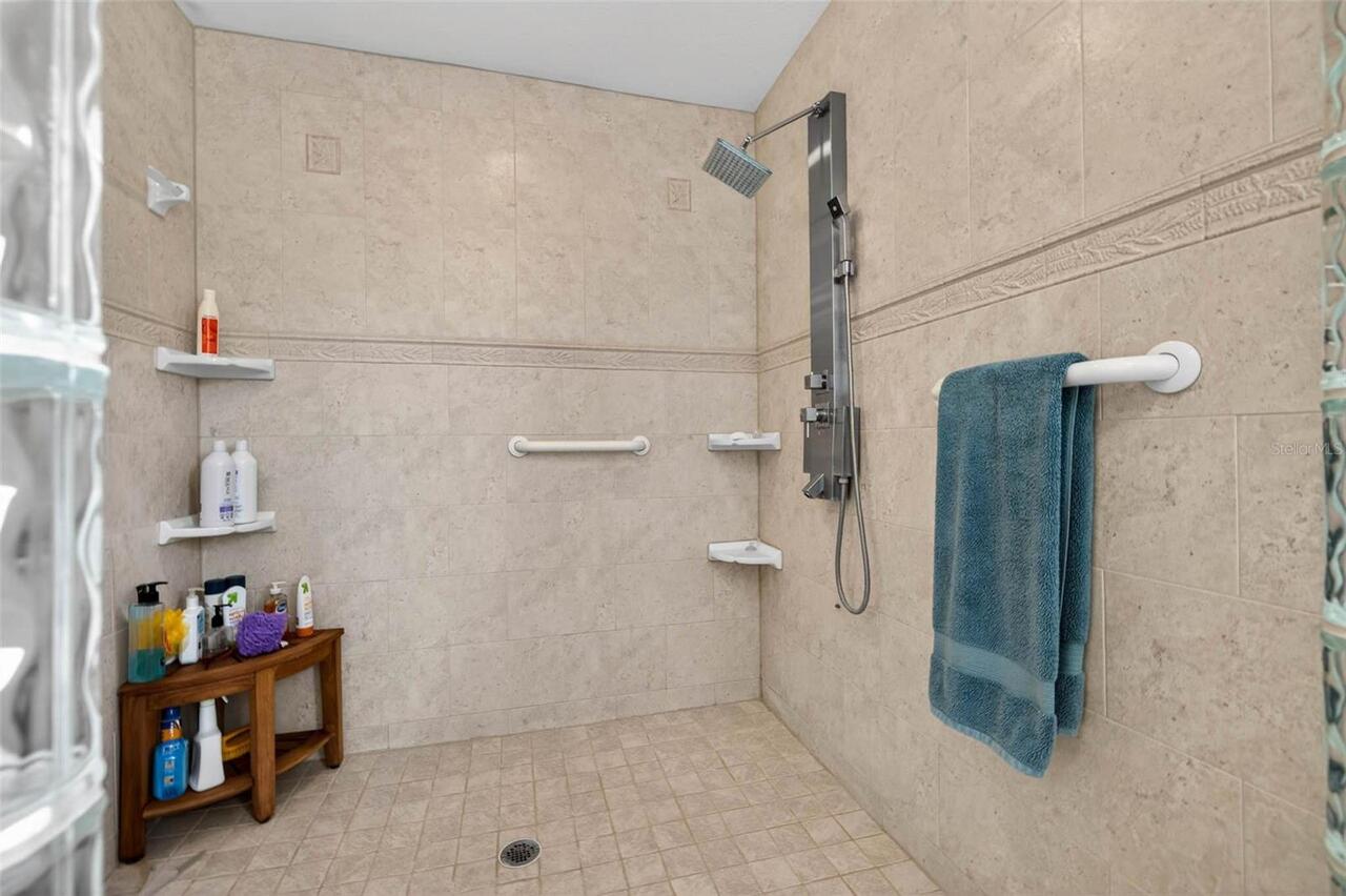 Listing Photo 33
