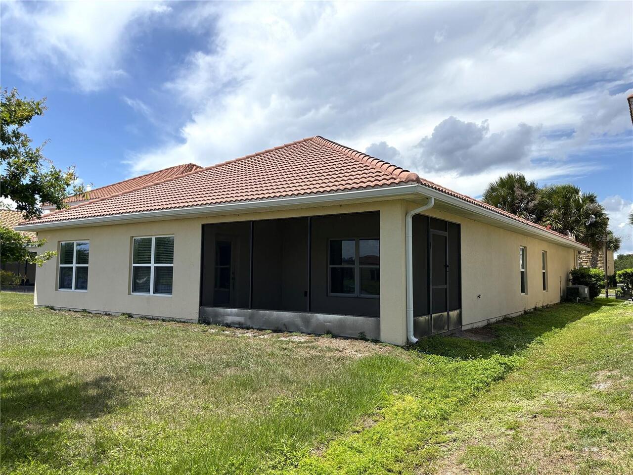 Listing Photo 16