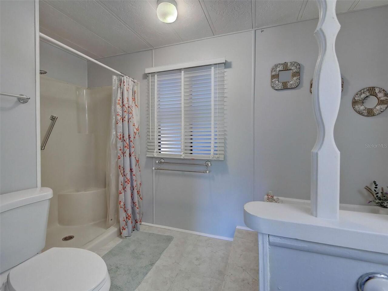 Listing Photo 41