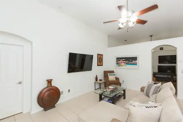 Listing Photo 13