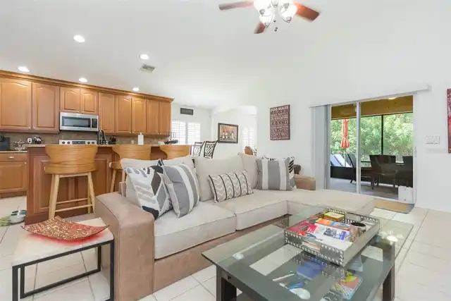 Listing Photo 15