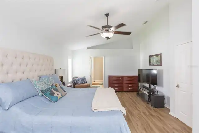 Listing Photo 26