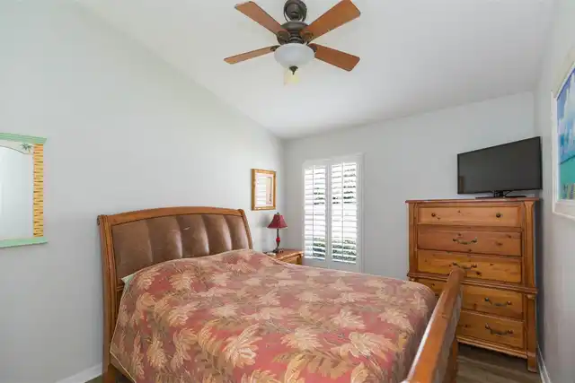 Listing Photo 37