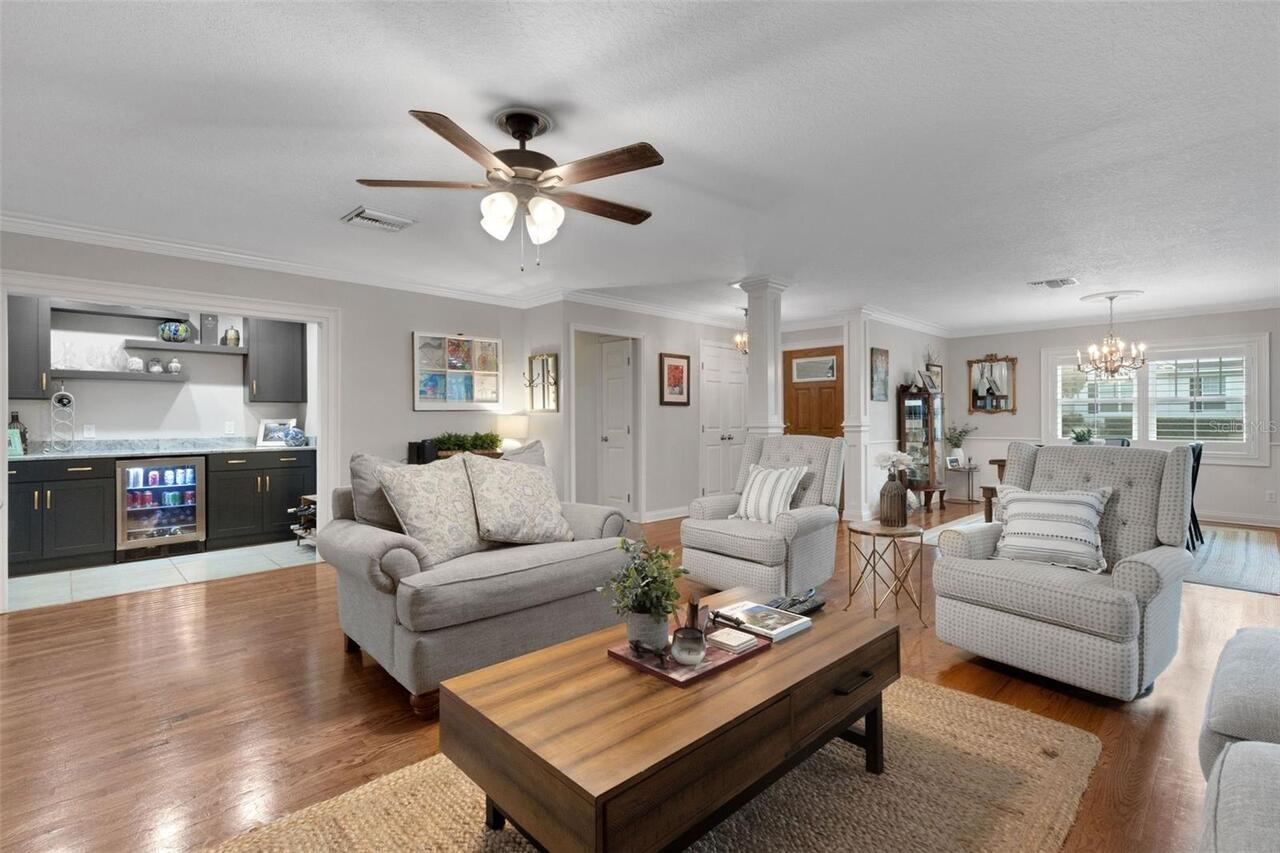 Listing Photo 6