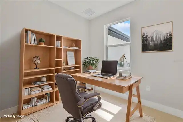 Listing Photo 18