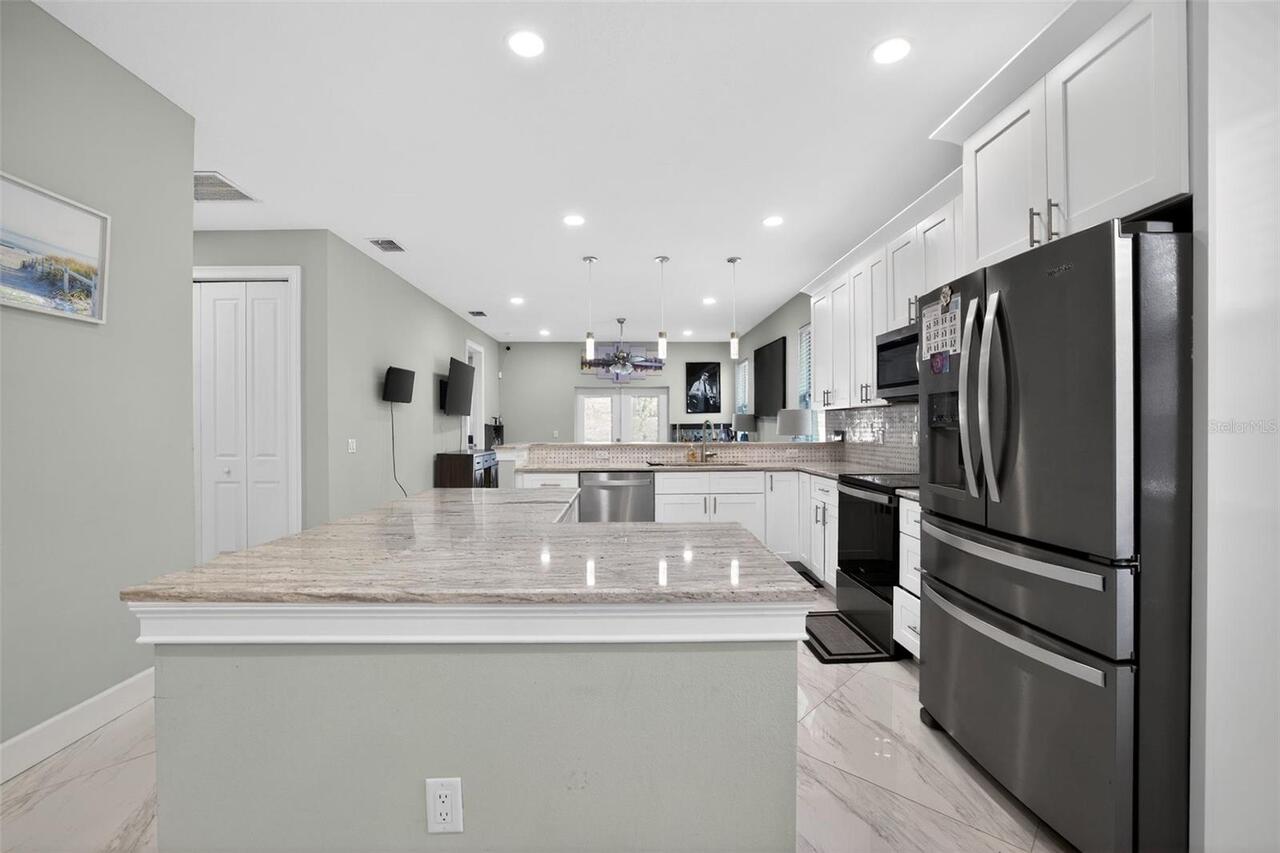 Listing Photo 15