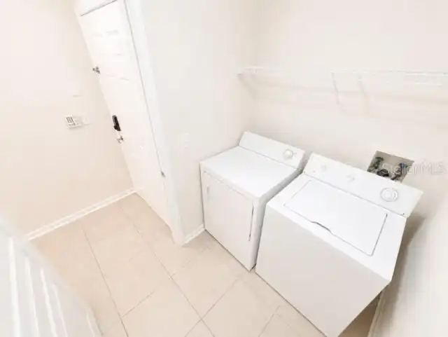 Listing Photo 11