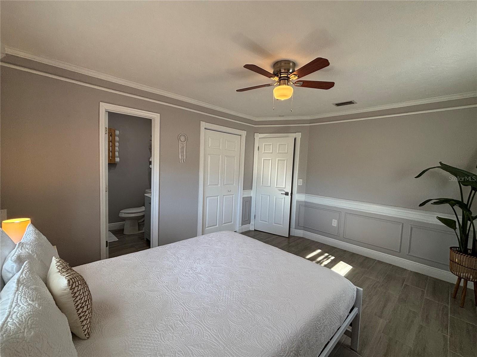 Listing Photo 12