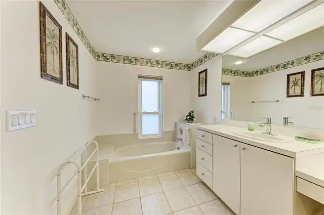 Listing Photo 28