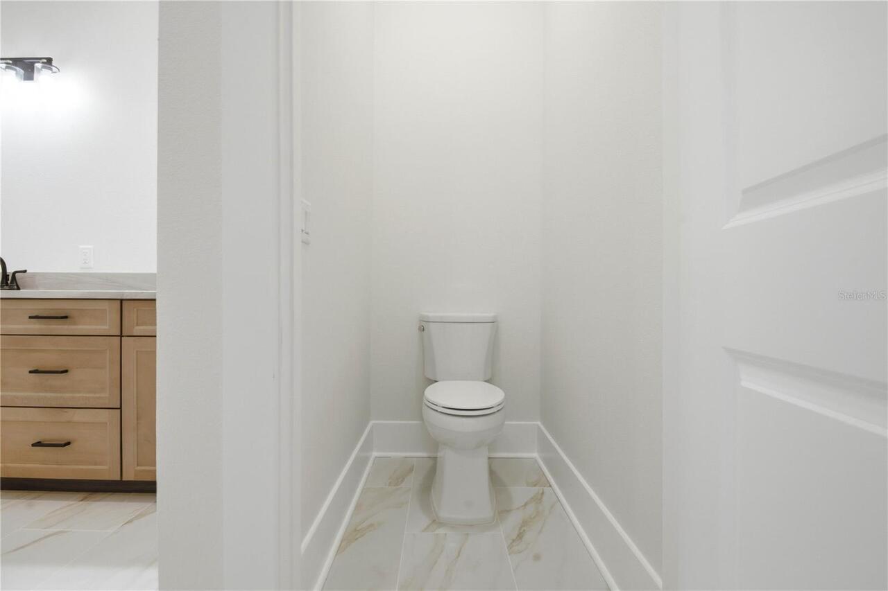 Listing Photo 33