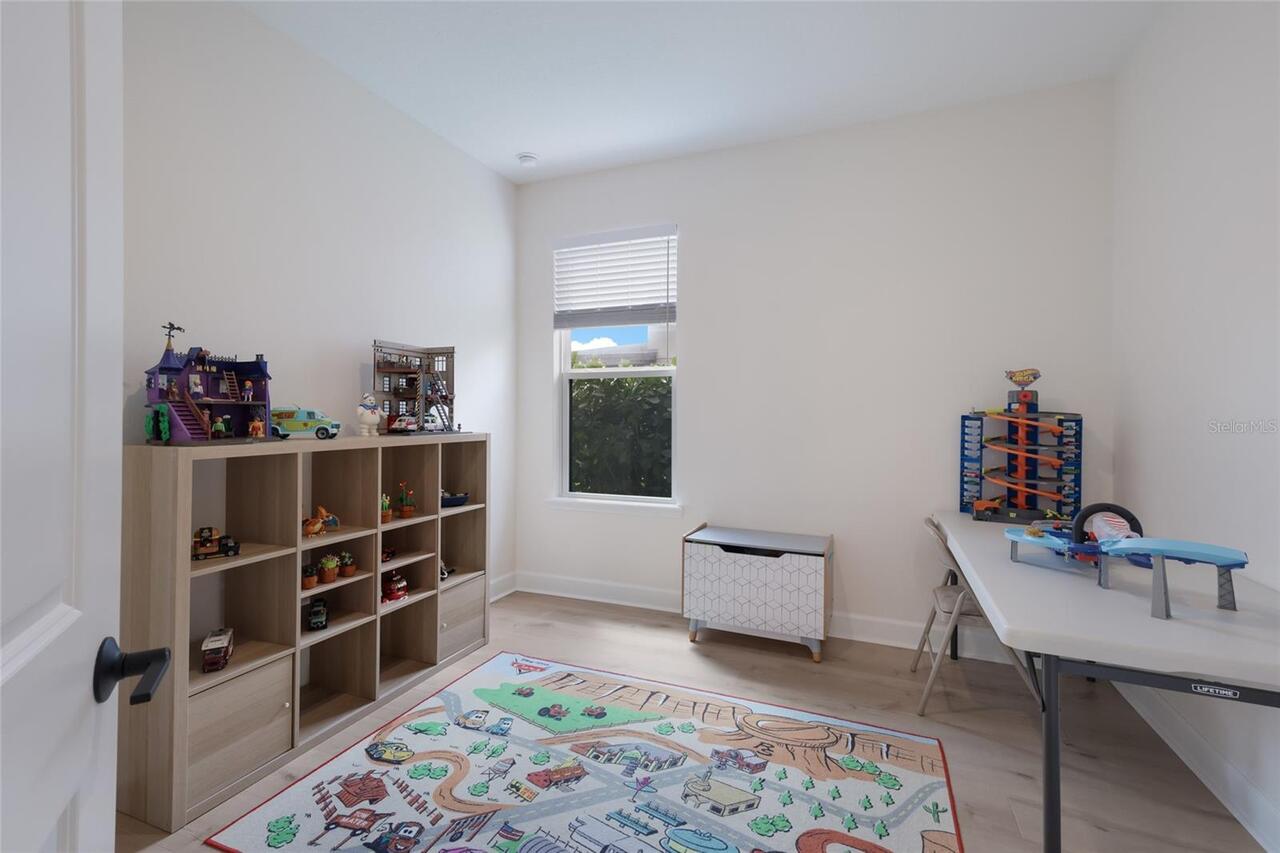 Listing Photo 32