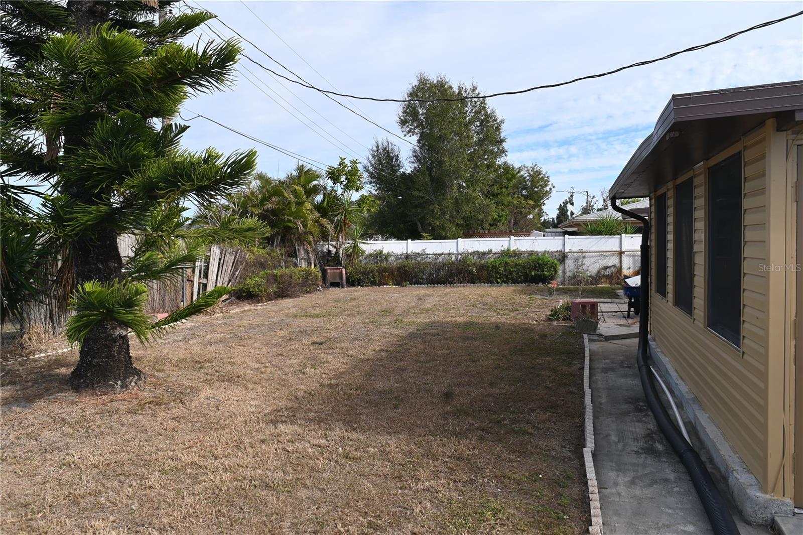 Listing Photo 35