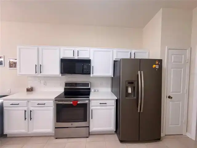 Listing Photo 7