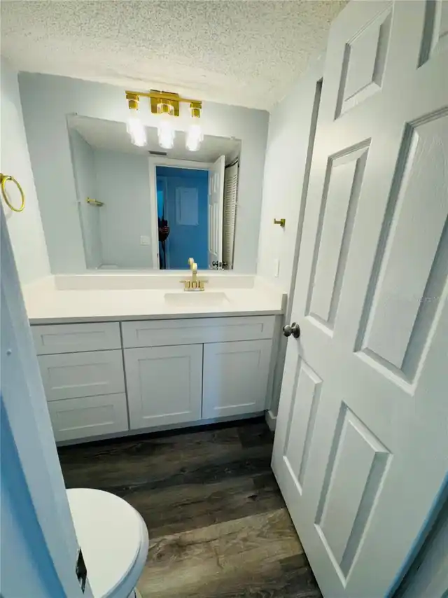Listing Photo 20