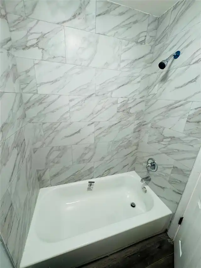 Listing Photo 28