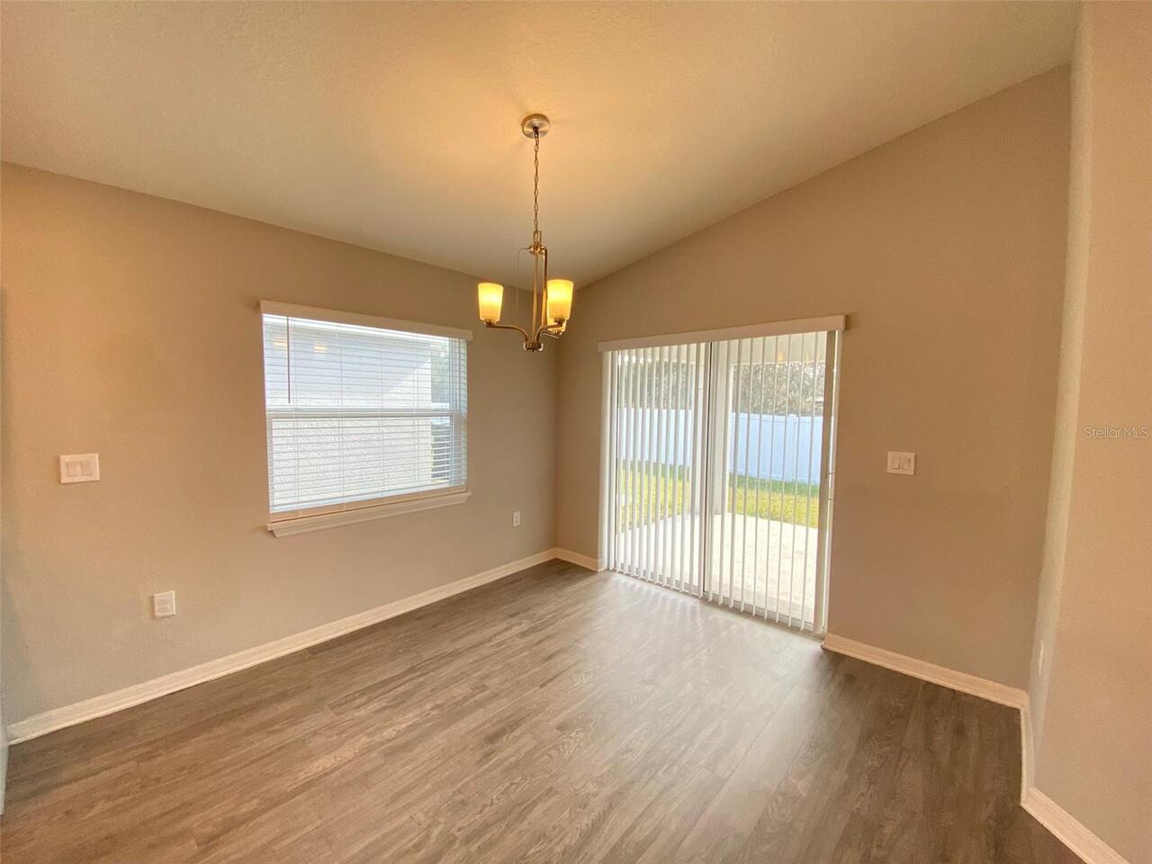 Listing Photo 7