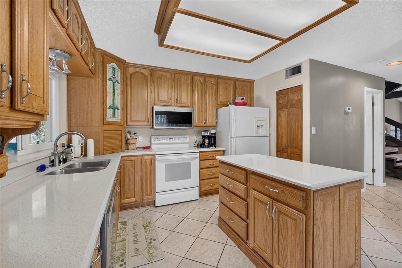 Listing Photo 7