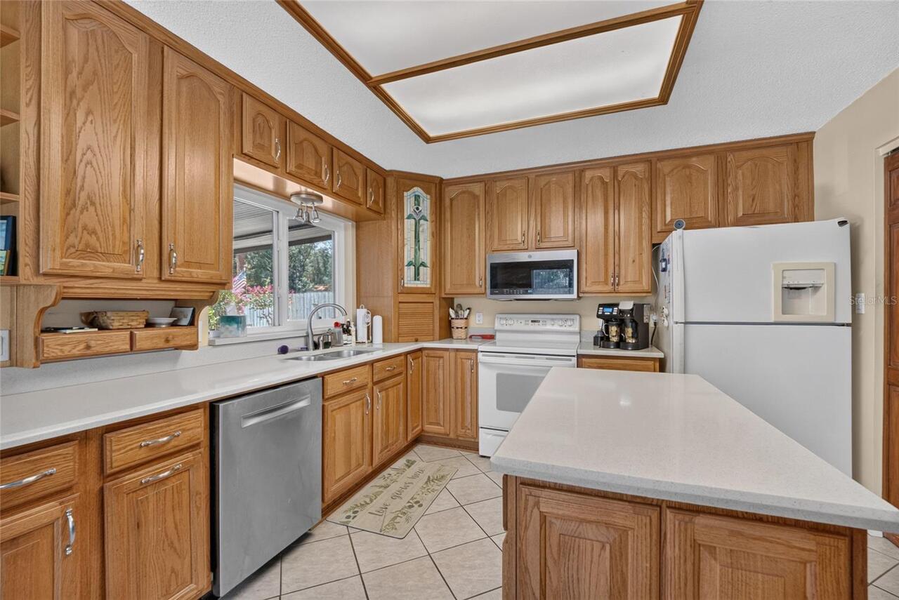 Listing Photo 8