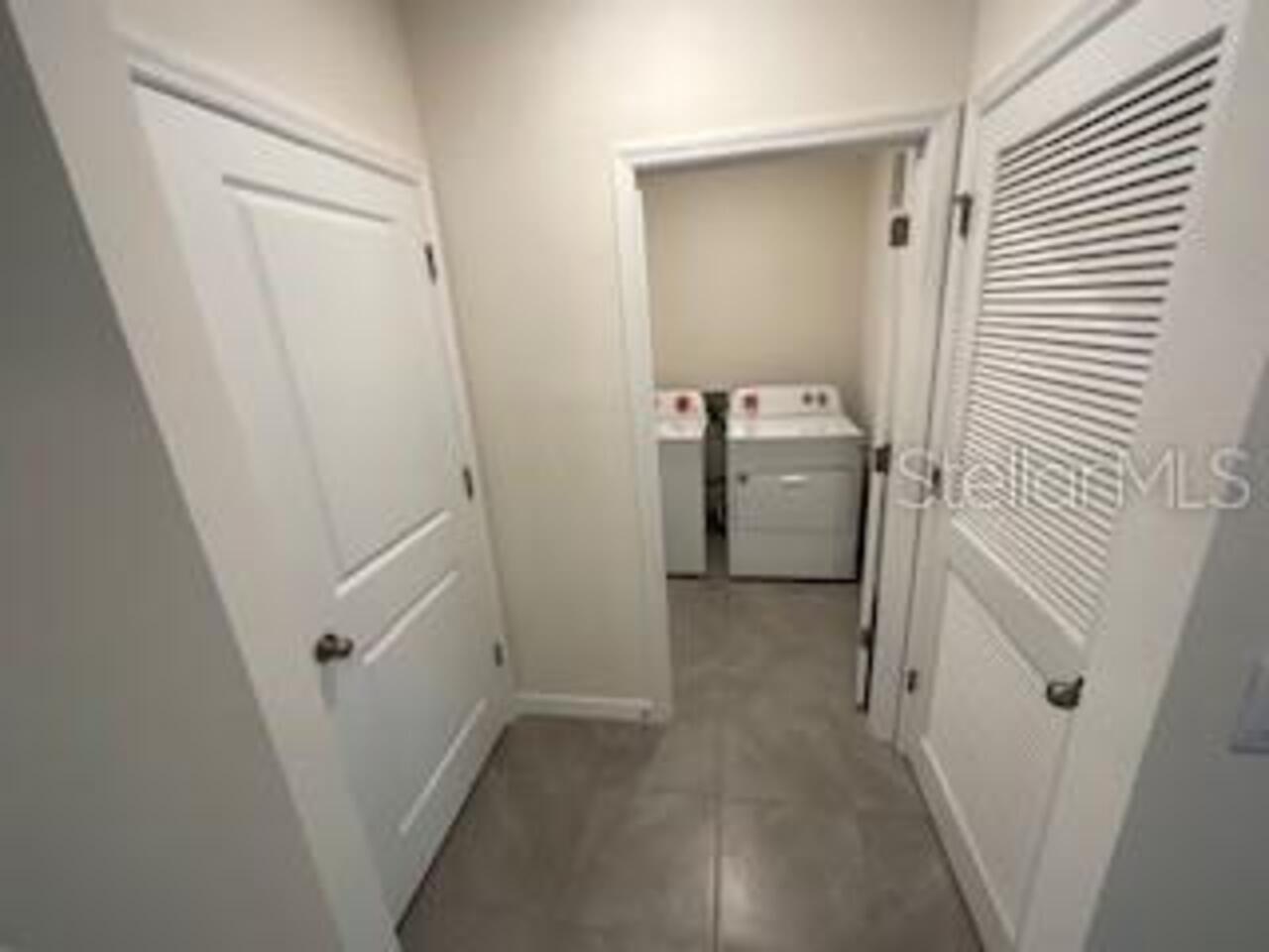 Listing Photo 11