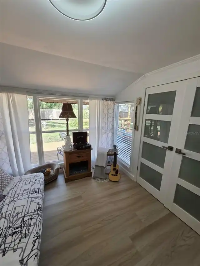 Listing Photo 33