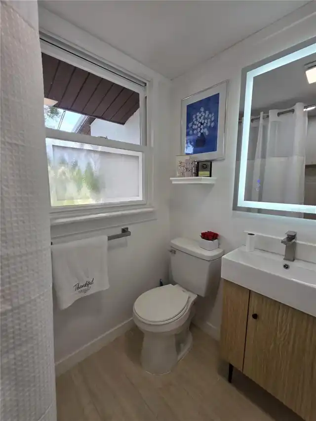 Listing Photo 42