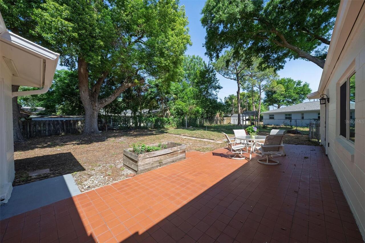 Listing Photo 21
