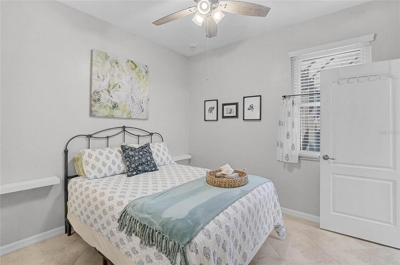 Listing Photo 17