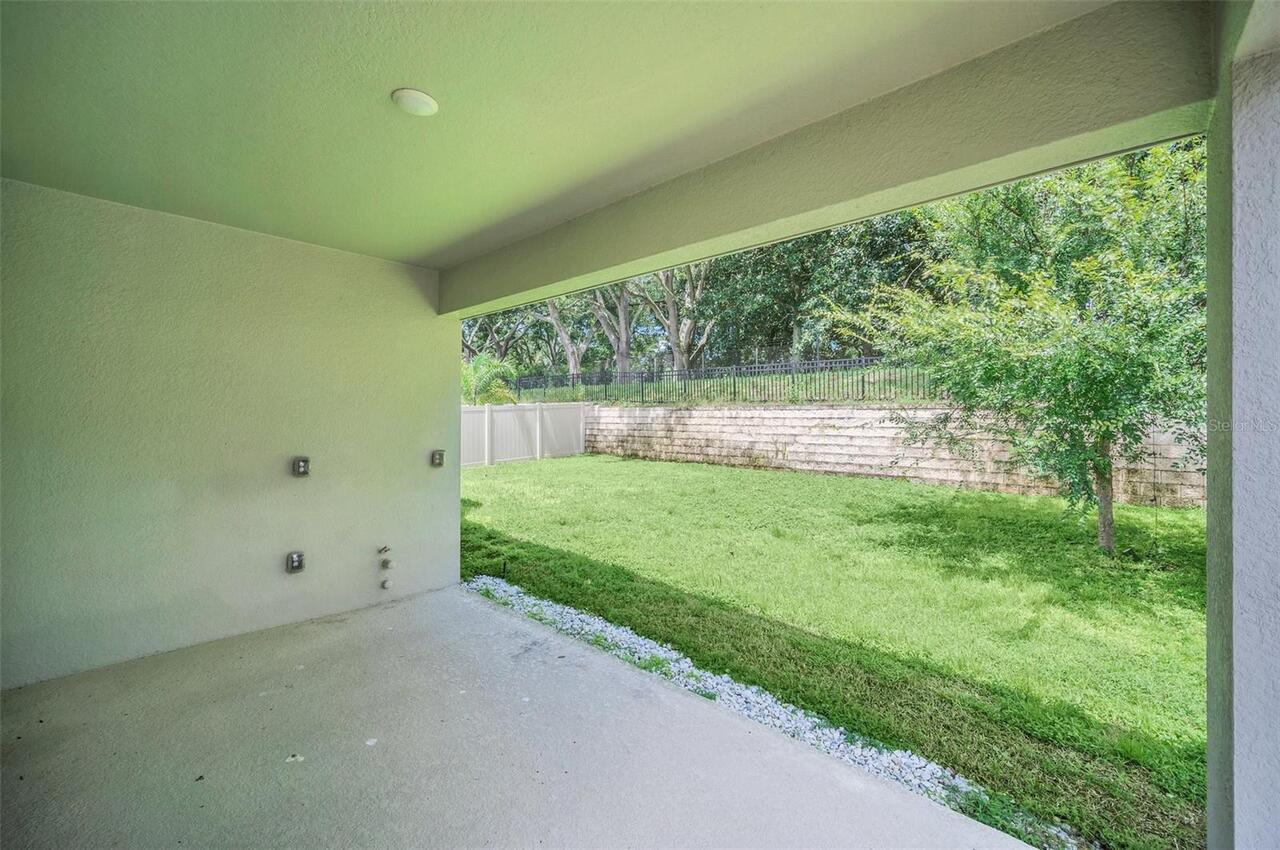 Listing Photo 17