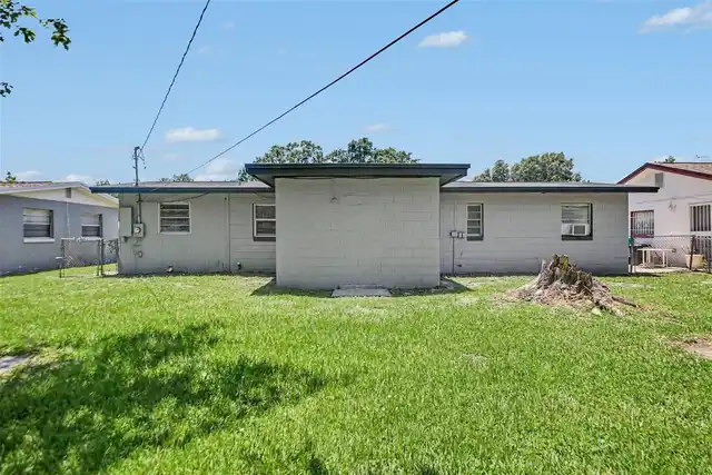 Listing Photo 16