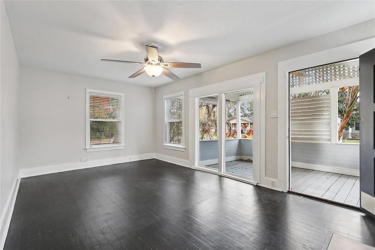 Listing Photo 8