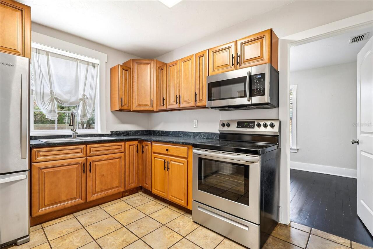 Listing Photo 15